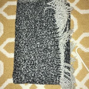 Blanket scarf